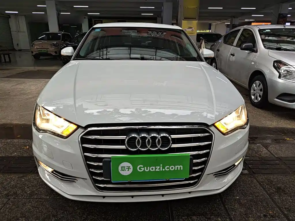 Audi A3 2017 — фото 19