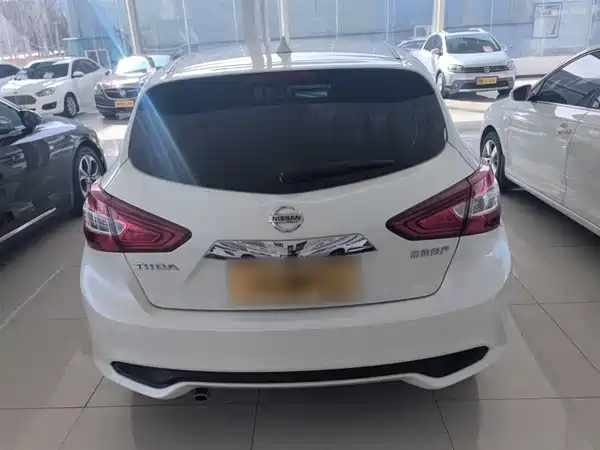 Nissan Tiida 2024