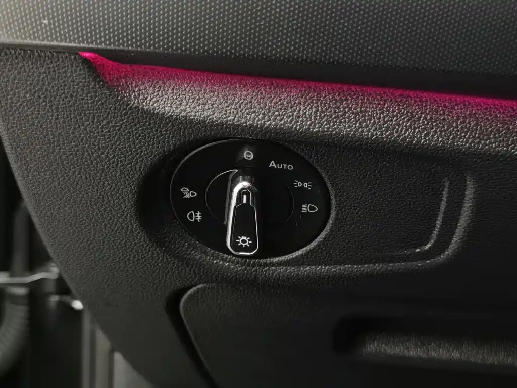 Volkswagen Passat 2022 — фото 21