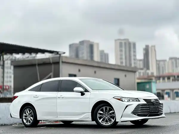 Toyota Avalon 2022