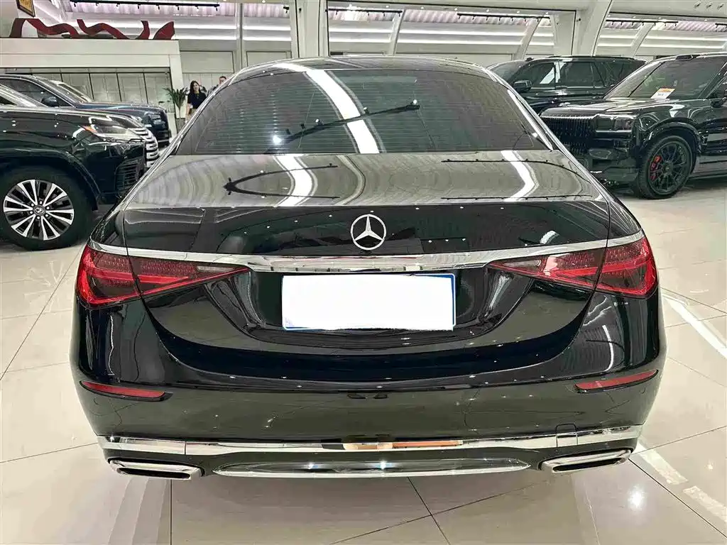 Mercedes-Benz Maybach S-Class 2022 — фото 18