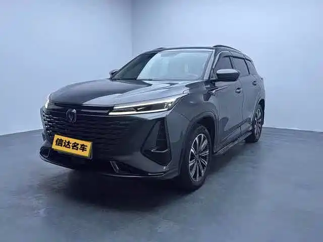 Changan CS75PLUS 2024 — фото 1