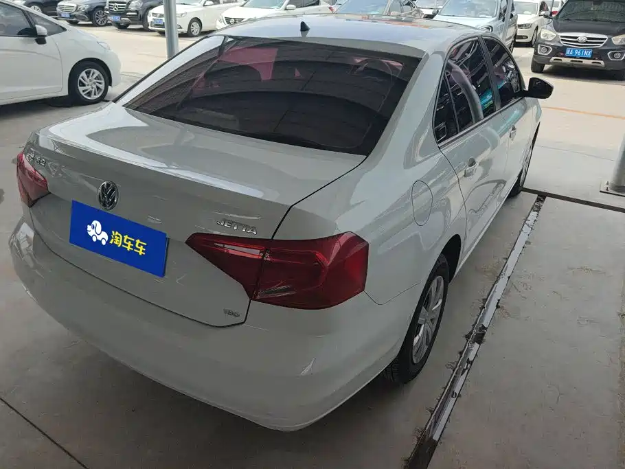 Volkswagen Jetta 2018