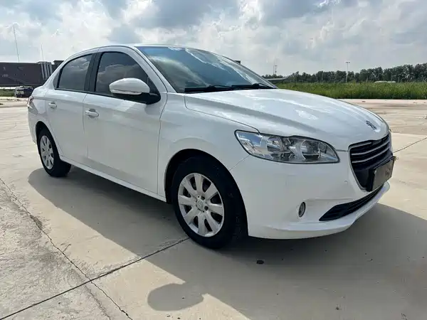 Peugeot 301 2017