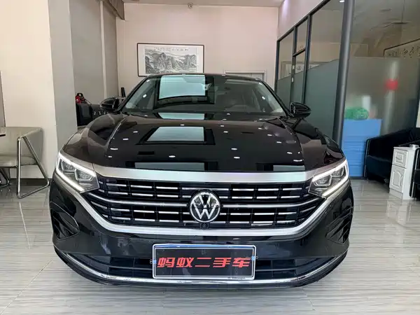 Volkswagen Passat 2022