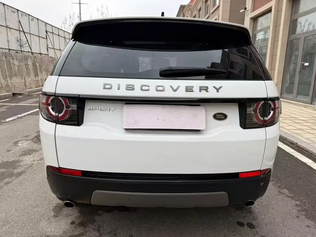 Land Rover Discovery Sport 2018 — фото 12