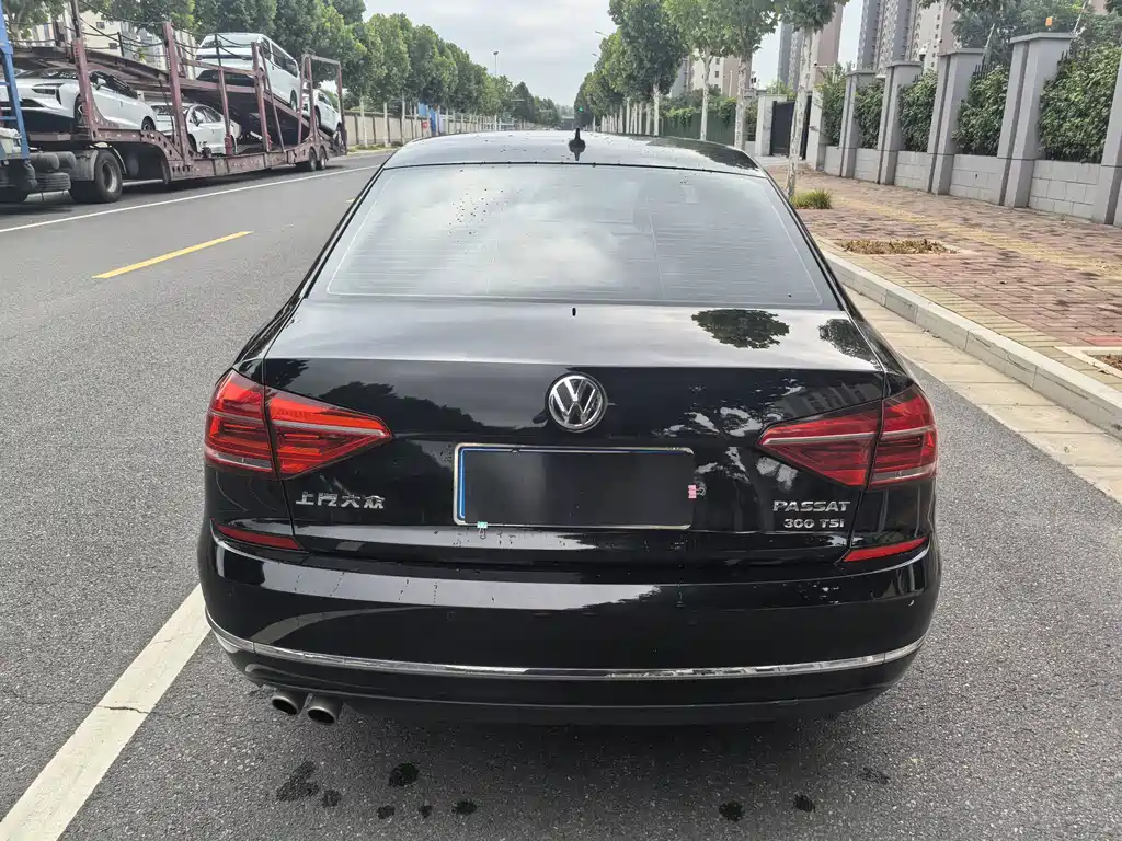 Volkswagen Passat 2019 — фото 13