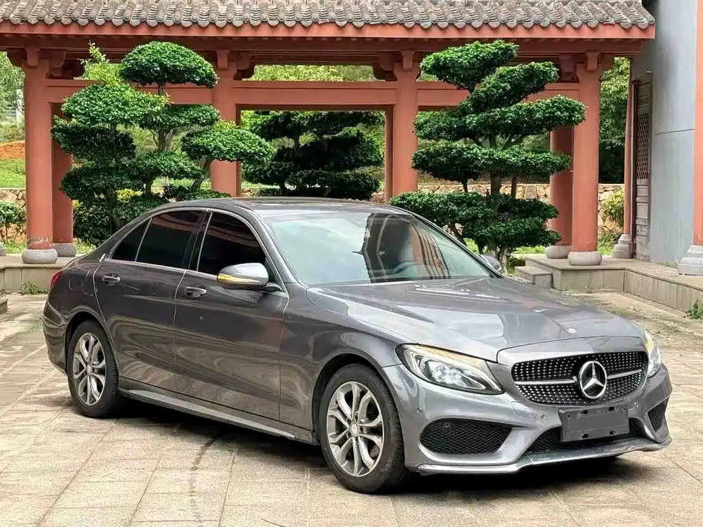 Mercedes-Benz C-Class 2017