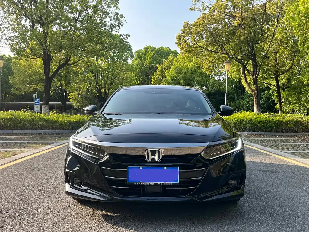Honda Accord 2023 — фото 2