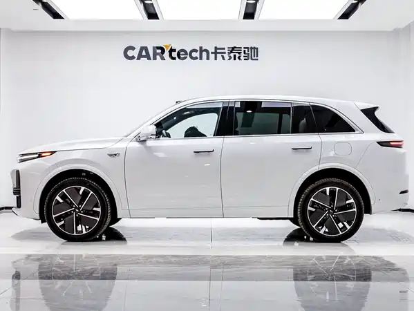 Li Auto L7 2025