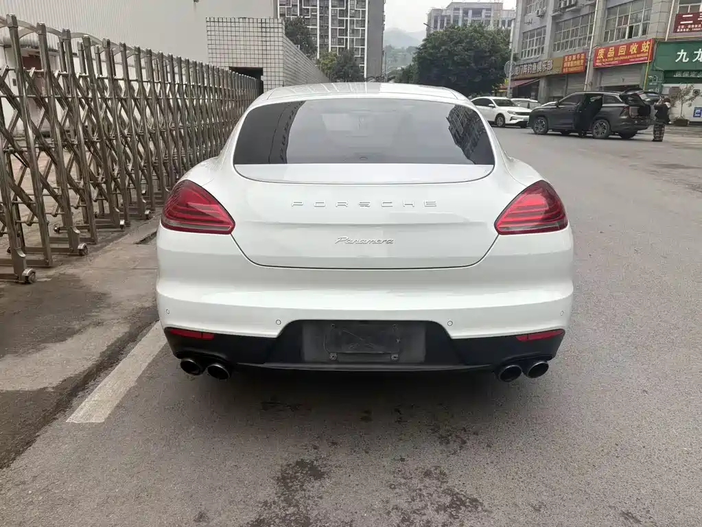 Porsche Panamera 2015 — фото 3