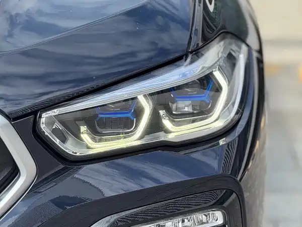 BMW X6 2021