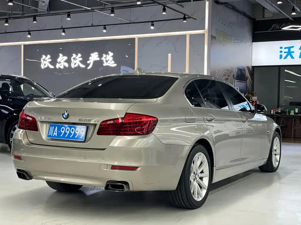 BMW 5 Series 2014 — фото 12