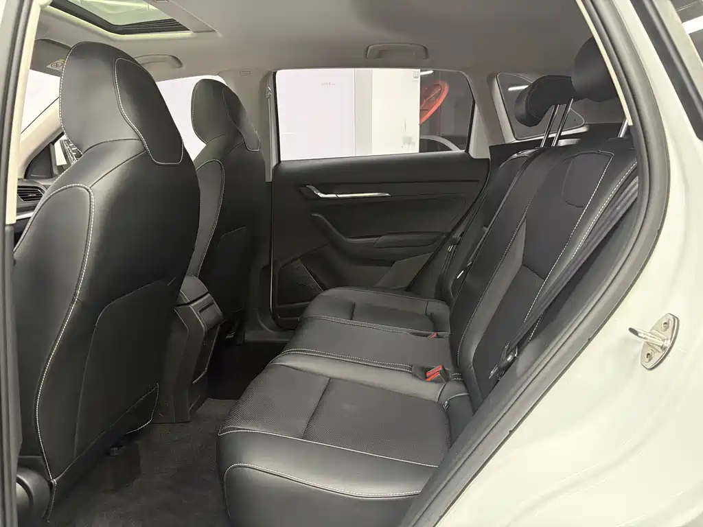 Skoda Kamiq 2023 — фото 15
