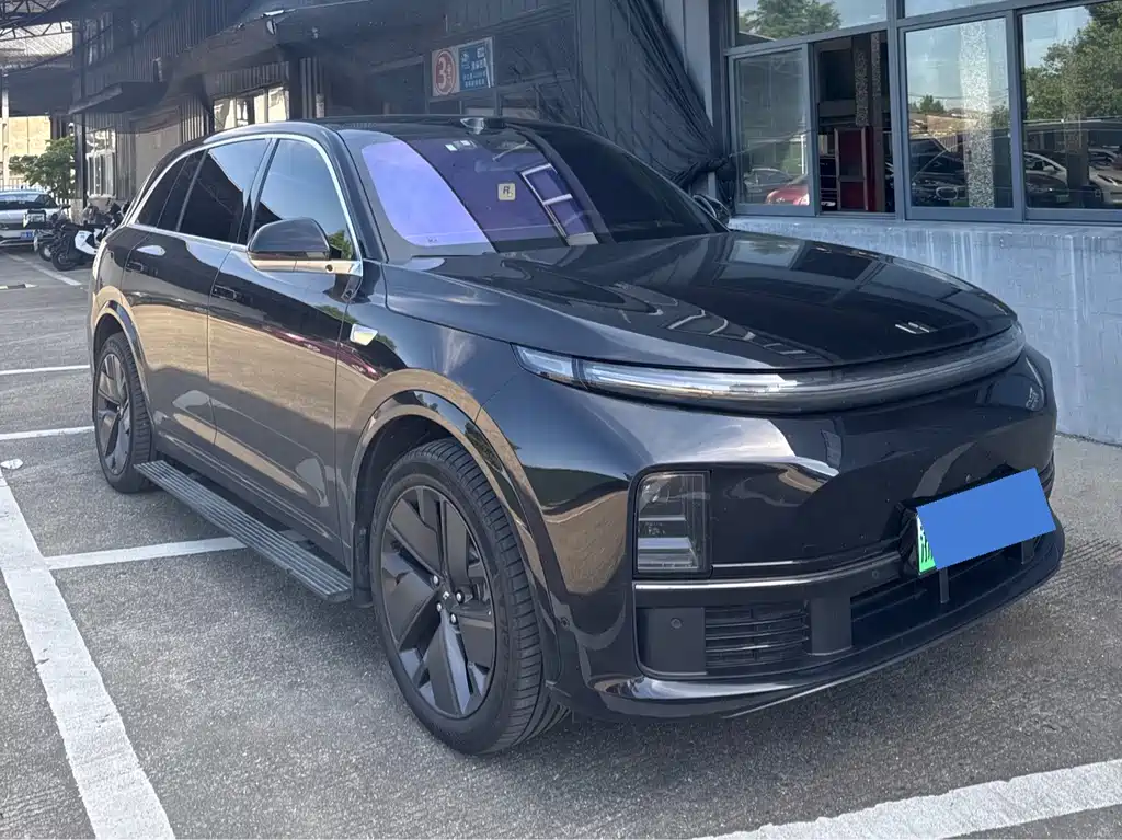 Li Auto Li L7 2025