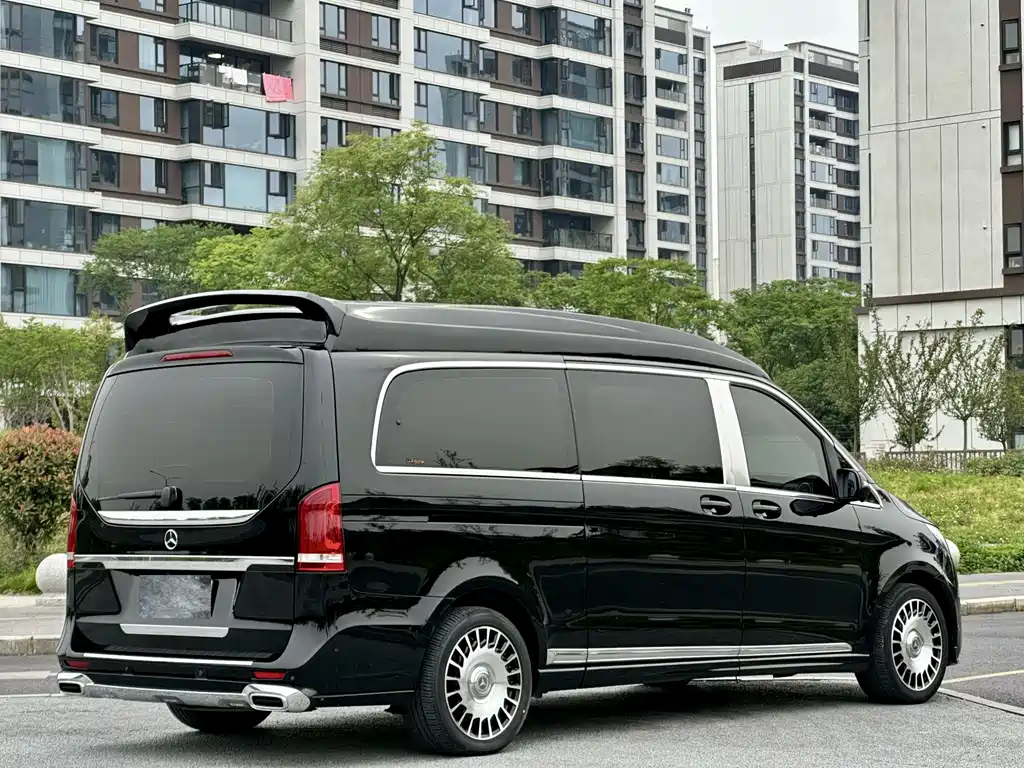 Mercedes-Benz V-Class 2020 — фото 5