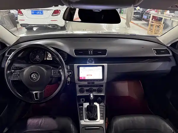 Volkswagen Magotan 2014