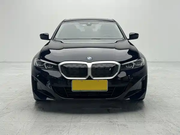 BMW i3 2023