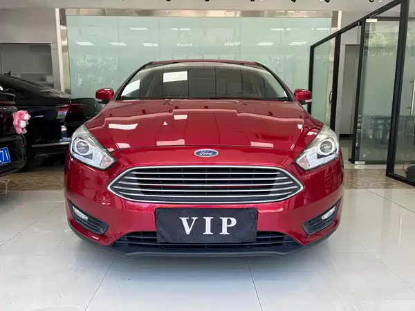 Ford Focus 2015
