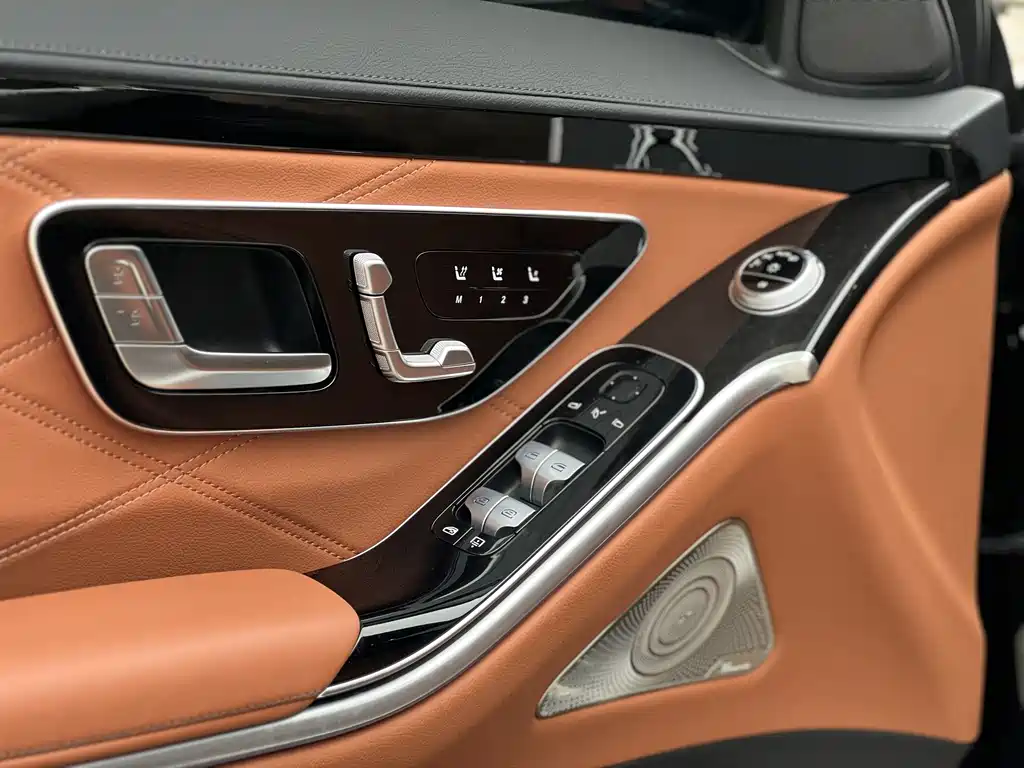 Mercedes-Benz S-Class 2023 — фото 16