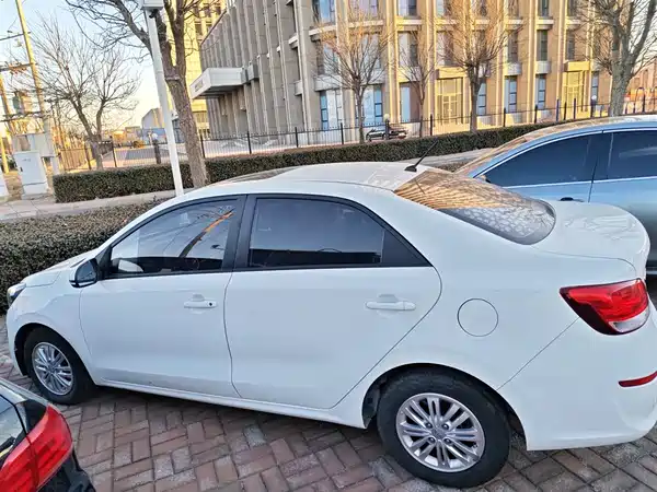 Kia Pegas 2019