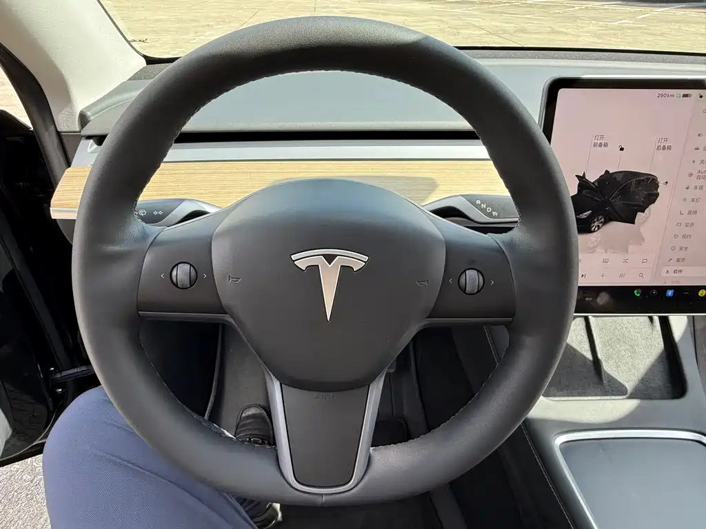 Tesla Model Y 2022 — фото 5