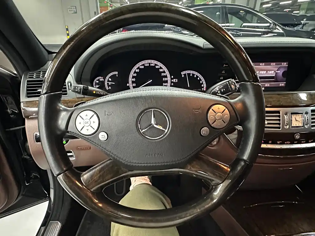 Mercedes-Benz S-Class 2012 — фото 16