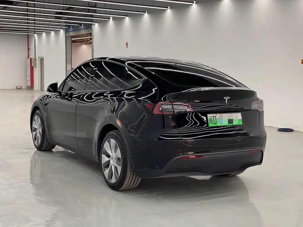 Tesla Model Y 2021 — фото 5
