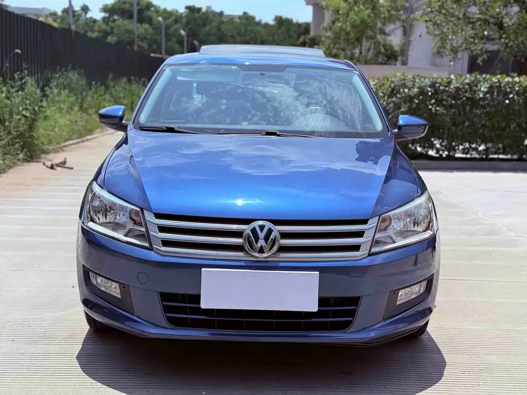 Volkswagen Santana 2015