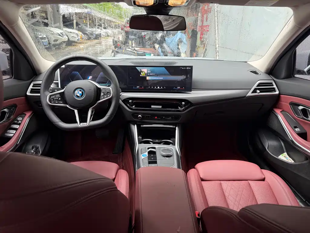 BMW i3 2025 — фото 11