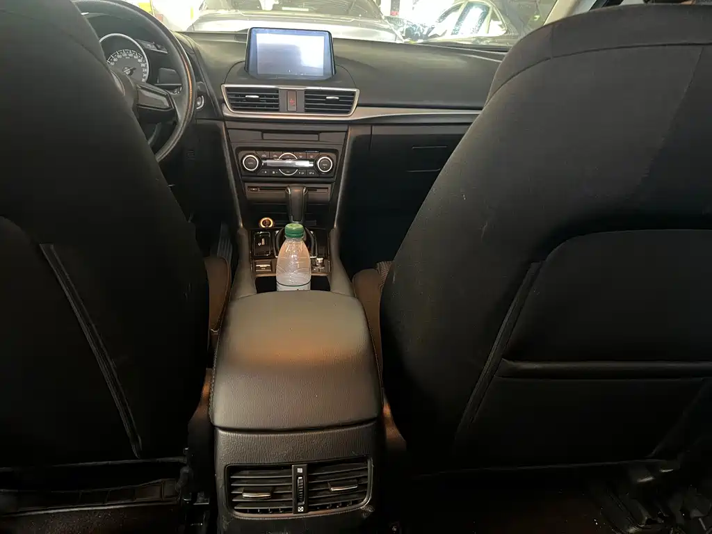 Mazda 3 Angkesela 2018 — фото 17