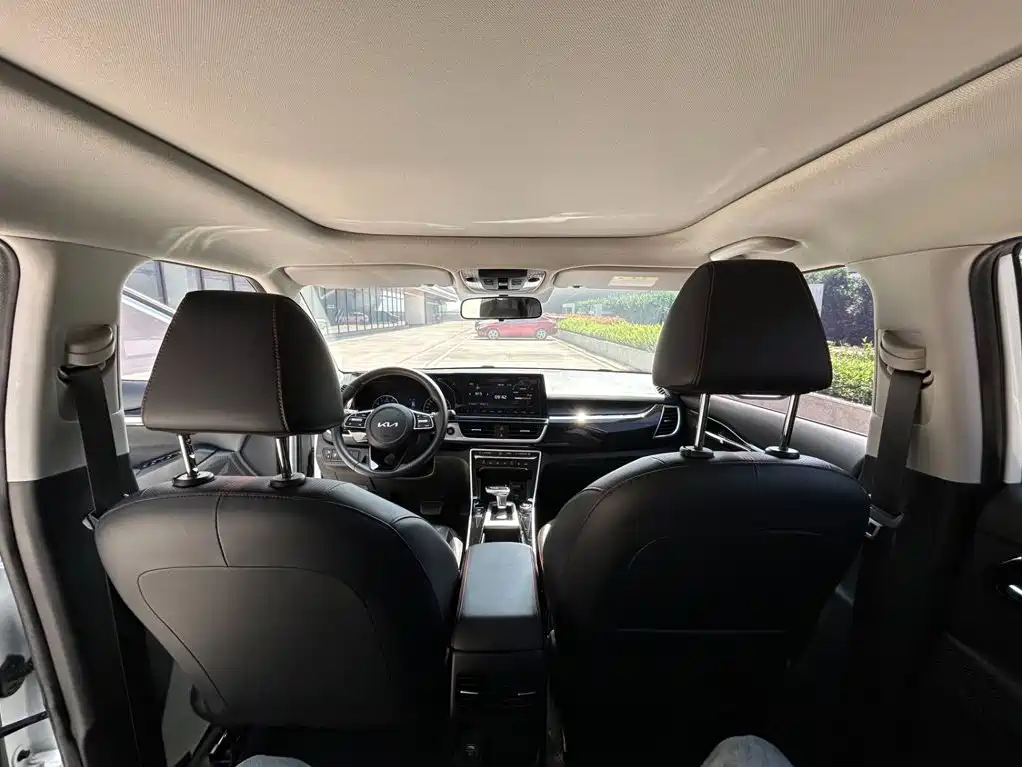 Kia KX3 Proud Running 2022 — фото 14
