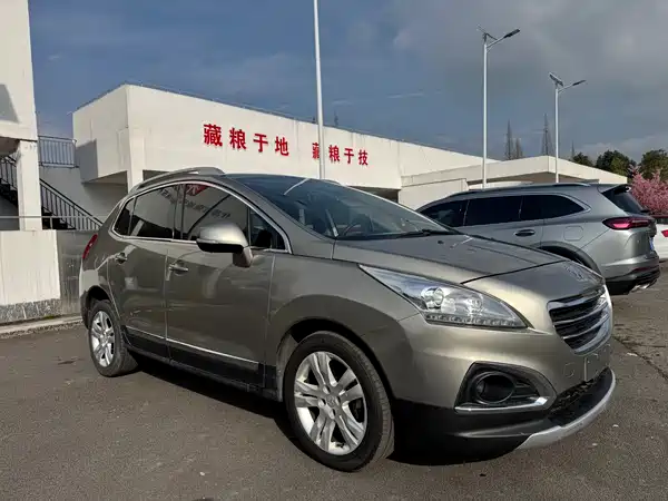Peugeot 3008 2015