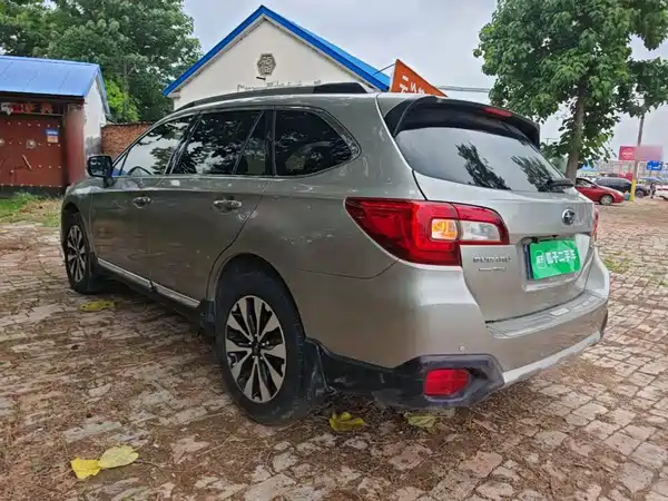 Subaru Outback 2017