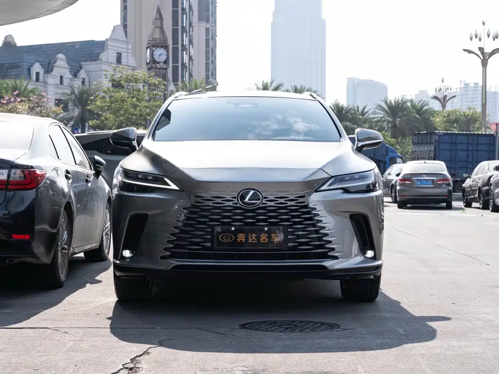 Lexus RX 2025