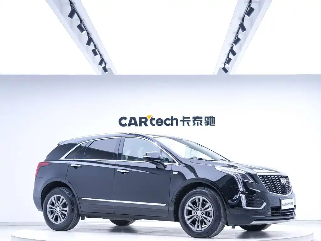Cadillac XT5 2021 — фото 7
