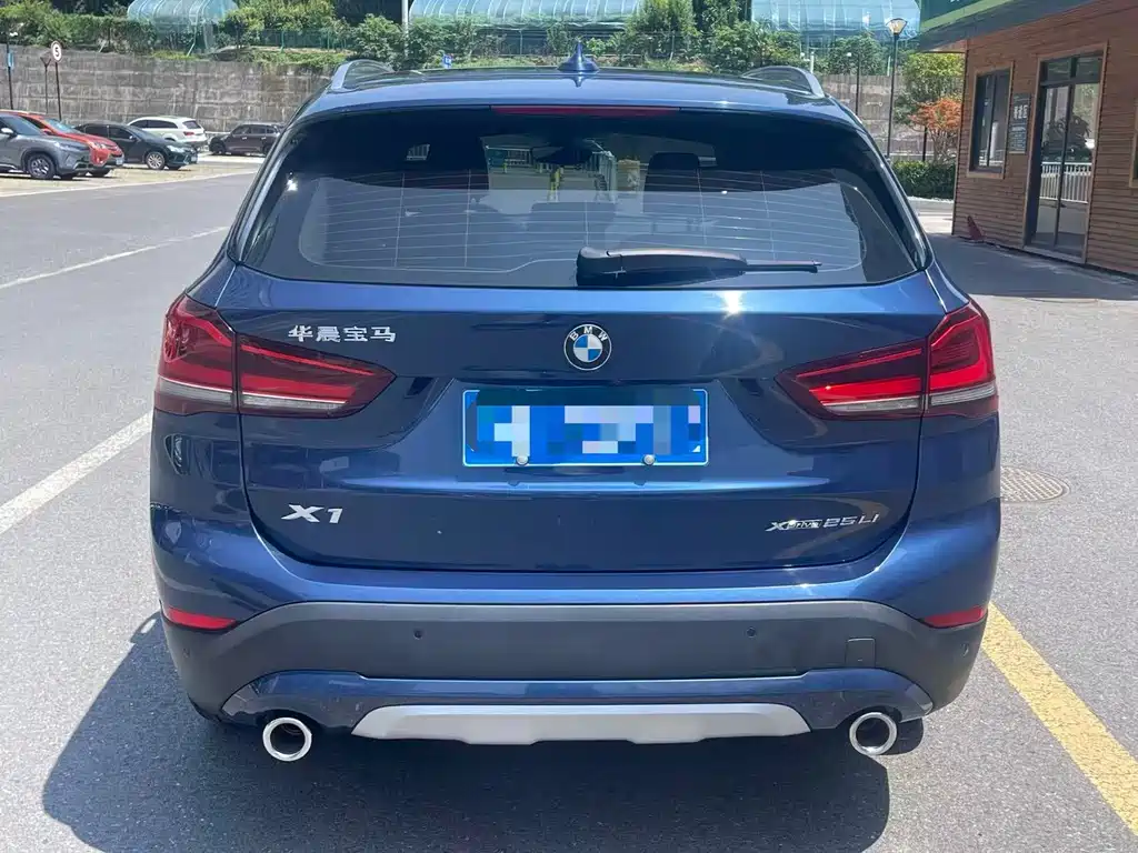 BMW X1 2021