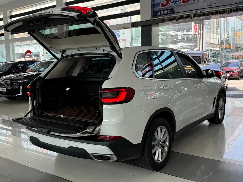 BMW X5 2019 — фото 18