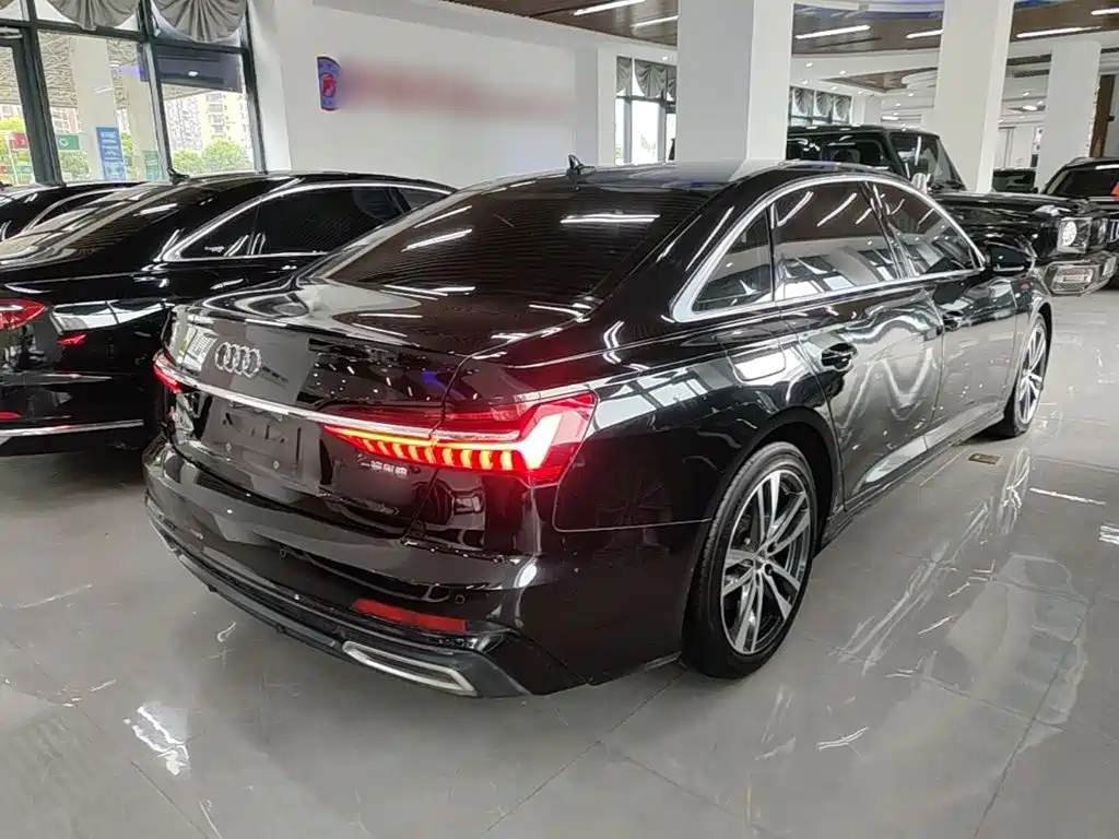 Audi A6L 2020
