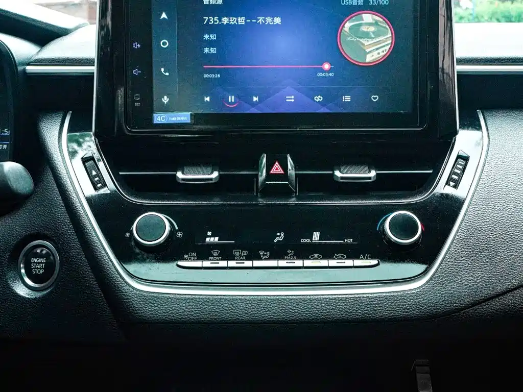 Toyota Corolla 2022 — фото 12
