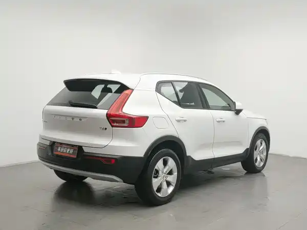 Volvo XC40 2018