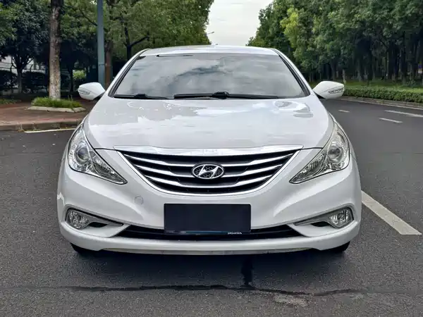 Hyundai Sonata 2013