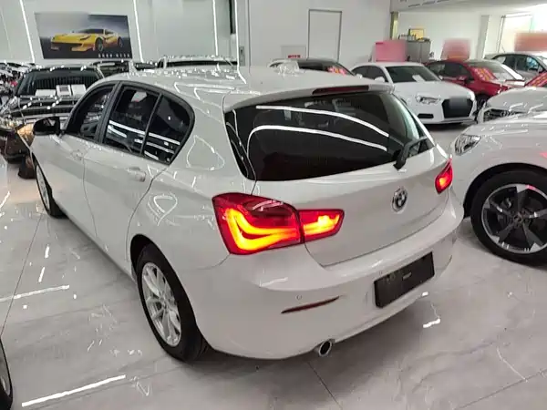 BMW 1 Series 2020