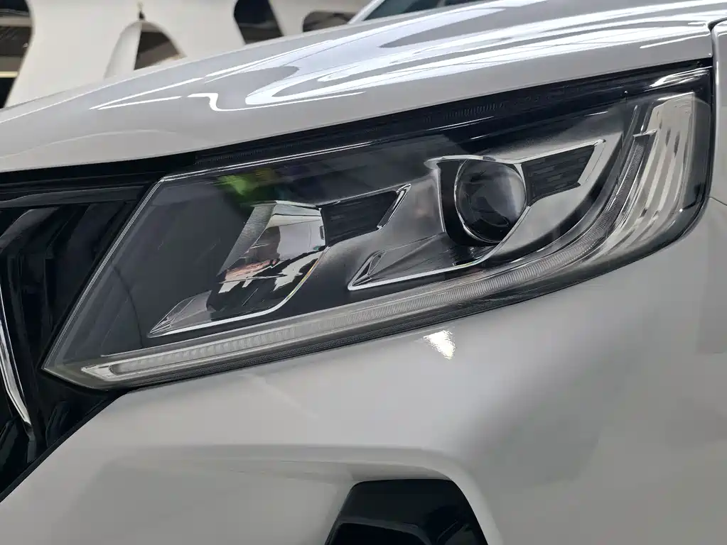 Geely Vision X6 2022 — фото 11