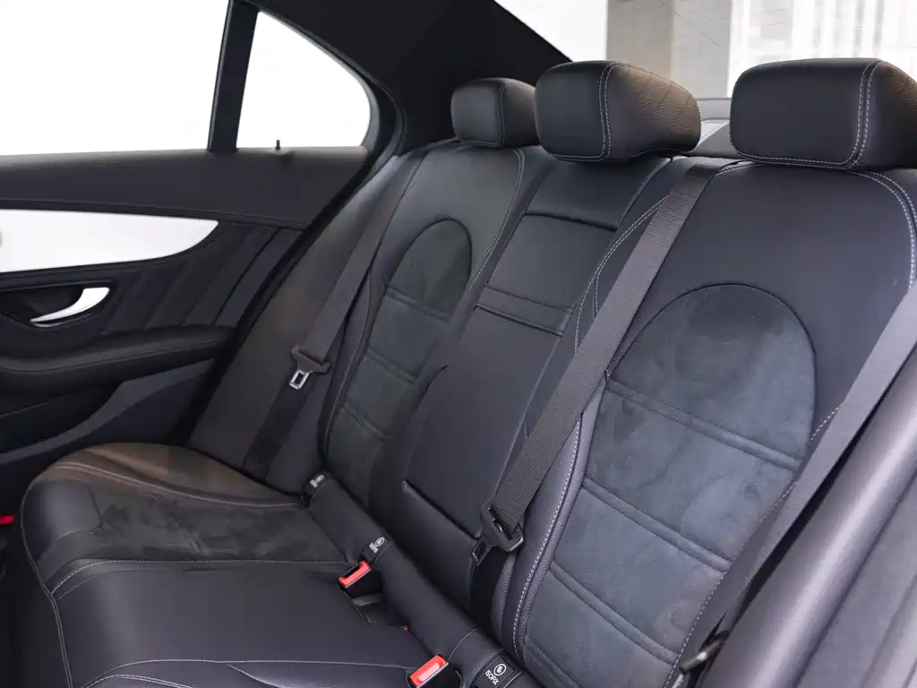 Mercedes-Benz C-Class AMG 2022 — фото 16