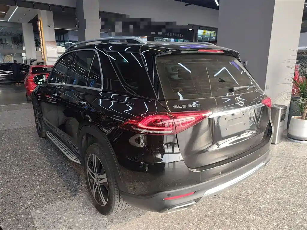 Mercedes-Benz GLE 2020 — фото 21