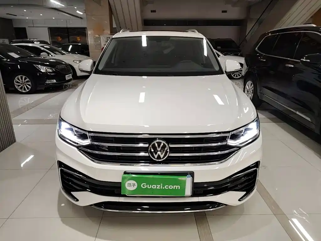 Volkswagen Tiguan L 2022