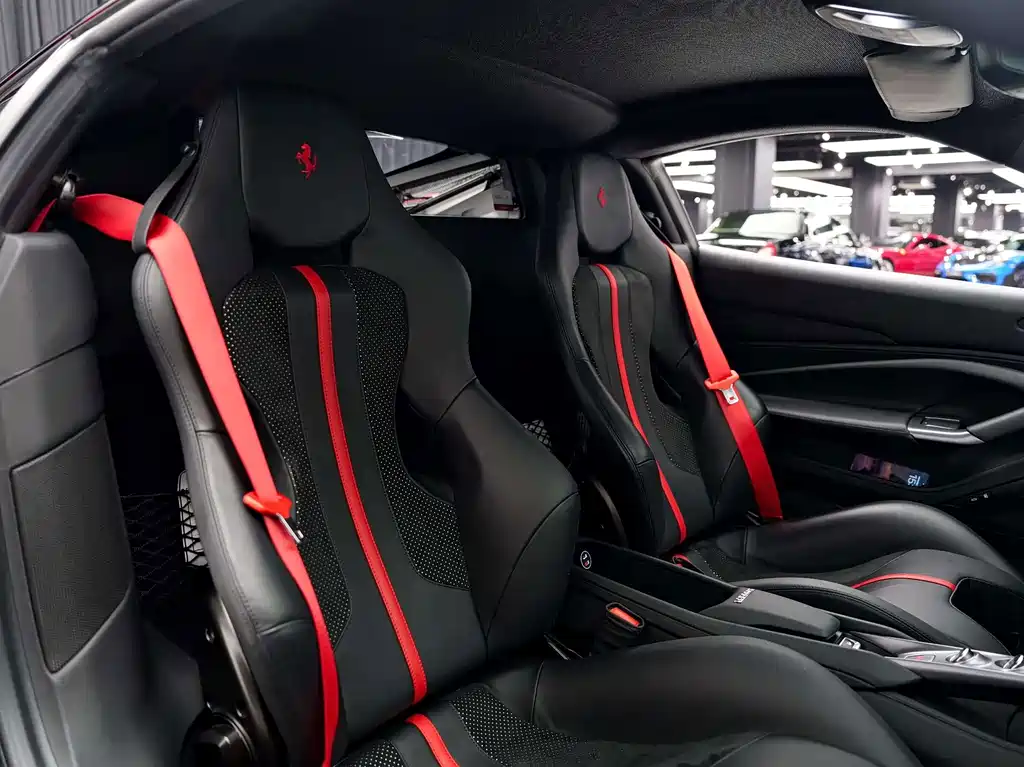 Ferrari F8 2022 — фото 7