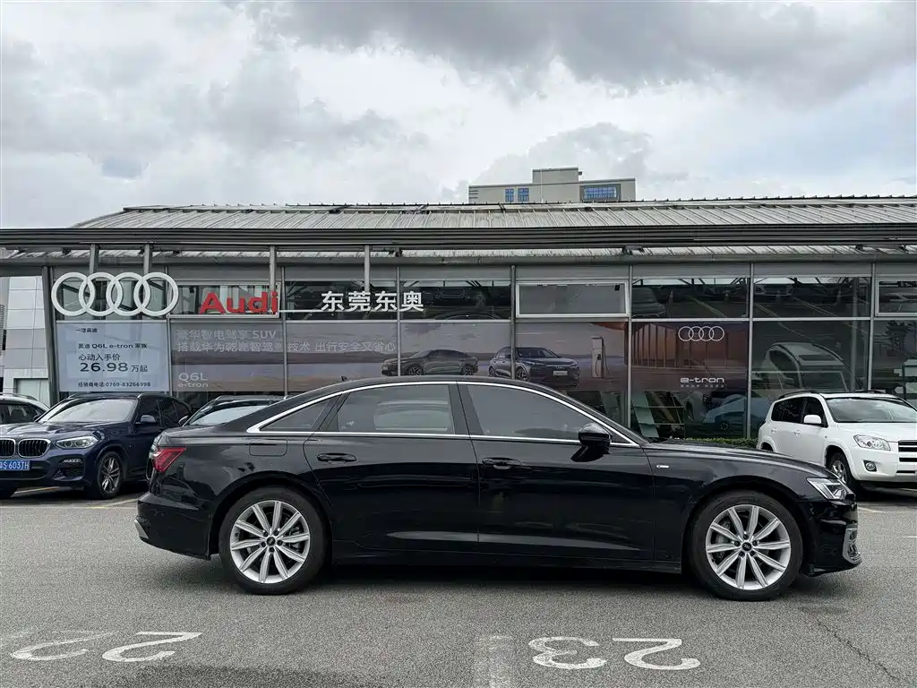 Audi A6L 2025
