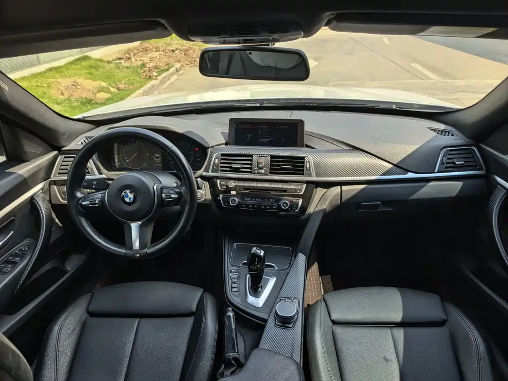 BMW 3 Series GT 2019 — фото 11